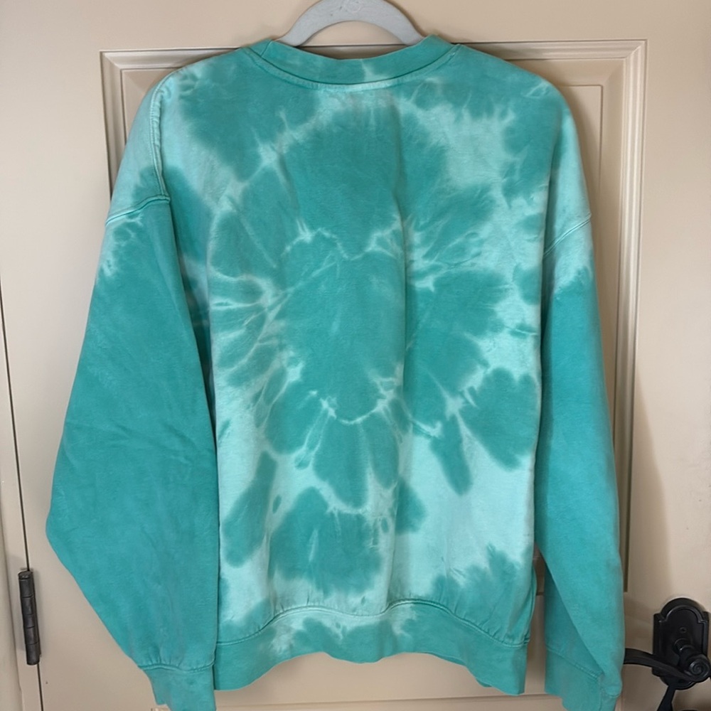 Teal heart tie dye sweatshirt